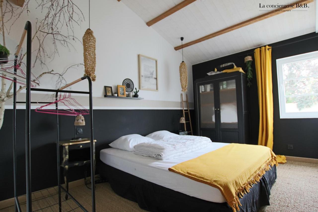 House On The Island Of Oleron Near The Cotiniere Villa Saint-Pierre-d'Oleron Luaran gambar
